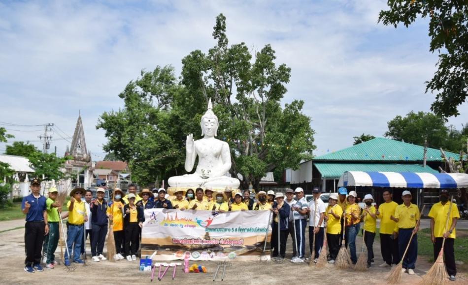 วันที่ 14 มิ.ย. 66  ณ วัดศรีลาวรรณ บ้านจั่น อ.เมือง จ.อุดรธานี         เวลา 09.30 น. คณะผู้บริหาร กลุ่มพัฒนาสตรีเทศบาลตำบลบ้านจั่น ปลัดเทศบาล หัวหน้าส่วนราชการ พนักงาน เทศบาลตำบลบ้านจั่น ประชาชนบ้านจั่น ได้ร่วมโครงการ "วัด ประชา รัฐ สร้างสุข" ณ วัดสามัคคีวนาราม บ้านดงเค็ง ต.บ้านจั่น เพื่อเป็นการพัฒนาและทำความสะอาดบริเวณภายในวัดตามแนวทาง 5 ส. และส่งเสริมการมีส่วนร่วมของประชาชนในชุมชน