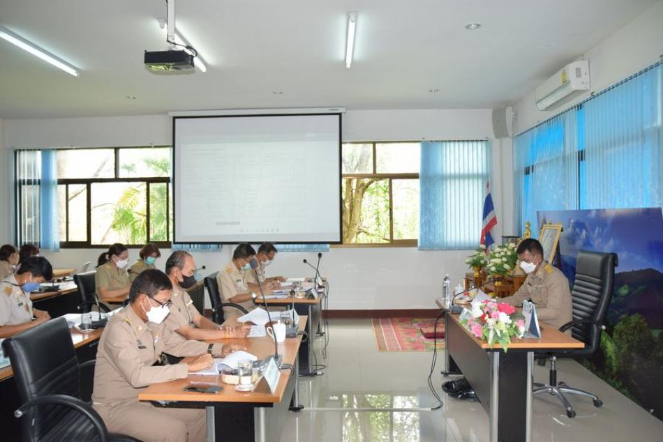 วันที่ 10 ตุลาคม 2565 เทศบาลตำบลบ้านจั่นจัดประชุมคณะกรรมการ สนับสนุนการจัดทำร่างแผนการดำเนินงาน  ประจำปีงบประมาณ 2566 และร่างแผนพัฒนาท้องถิ่น (2566 - 2570) เพิ่มเติม  ครั้งที่ 3 พ.ศ. 2565 ณ ห้องประชุมเทศบาลตำบลบ้านจั่น