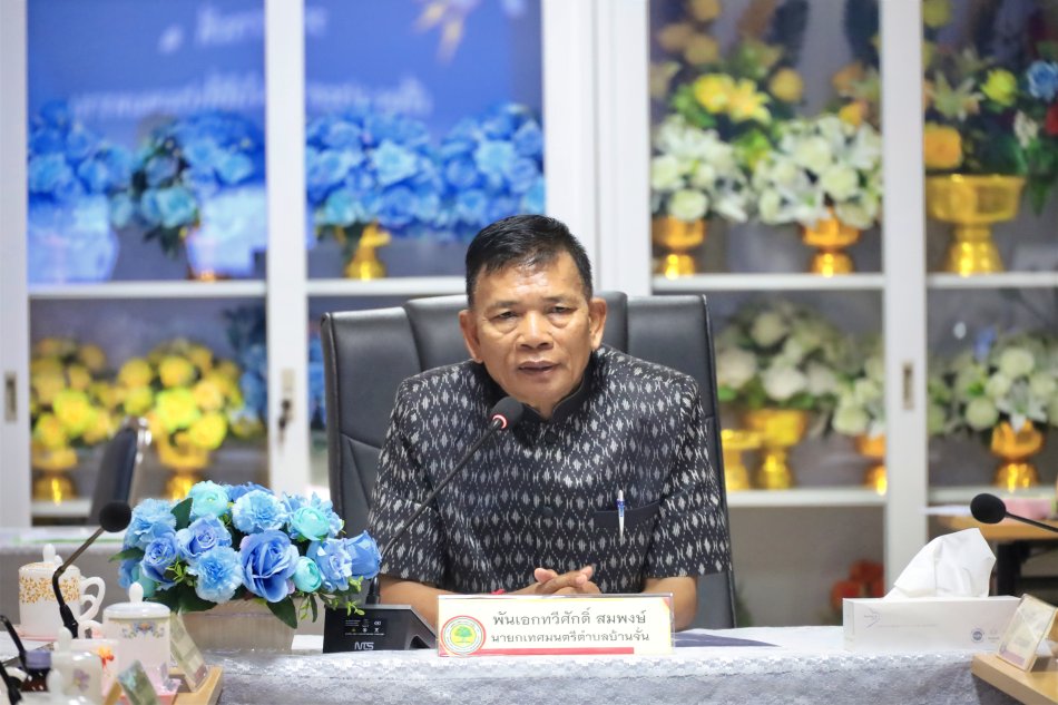 วันศุกร์ที่ 7 สิงหาคม 2569 เวลา 13.30 น. ณ ห้องประชุมรวมใจ        พันเอก (พิเศษ) ทวีศักดิ์ สมพงษ์ นายกเทศมนตรีตำบลบ้านจั่น เป็นประธาน การประชุมประชาคมท้องถิ่น เพื่อจัดทำแผนพัฒนาท้องถิ่น (พ.ศ. 2566–2570) เปลี่ยนแปลง ครั้งที่ 1/2569 และเพิ่มเติม ครั้งที่ 2/2569        เพื่อให้บรรลุตามเป้าหมาย เกิดผลสัมฤทธิ์ต่อภารกิจของรัฐ และเพื่อให้เกิดประโยชน์สุขของประชาชนในเขตเทศบาลตำบลบ้านจั่น