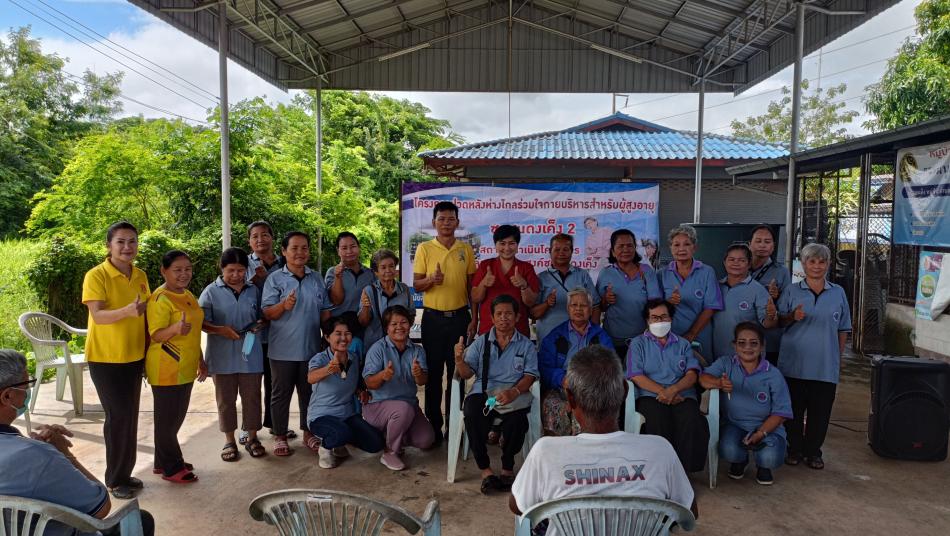 วันจันทร์ที่ 4 กันยายน พ.ศ. 2566 เวลา 09.00 น.       พันเอก(พิเศษ) ทวีศักดิ์  สมพงษ์ นายกเทศมนตรีตำบลบ้านจั่น ได้ให้เกียรติเป็นประธาน "โครงการปวดหลังห่างไกลร่วมใจกายบริหารสำหรับผู้สูงอายุ" โดยมีวัตถุประสงค์เพื่อให้ความรู้ในการป้องกันหรือชะลอเรื่องอาการปวดหลังเรื้อรังในผู้สูงอายุ ณ ศาลากลางชุมชนดงเค็ง 2 บ้านดงเค็ง ตำบลบ้านจั่น อ.เมือง จ.อุดรธานี